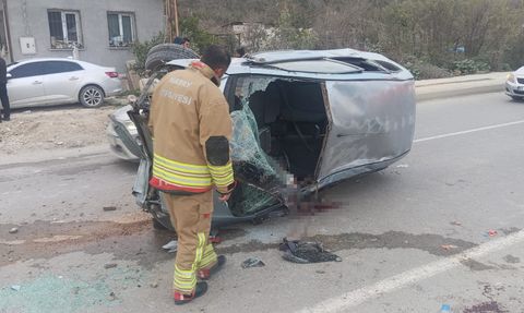Hatay'da otomobil takla attı: 5 yaralı