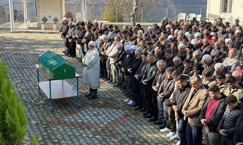 Hendek'te yaya çarpması: Oğuzhan Yılmaz defnedildi