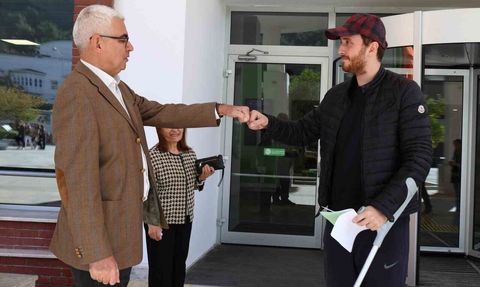 İEÜ'nün 'Elden Ele' girişimiyle kampüste sigaraya karşı seferberlik