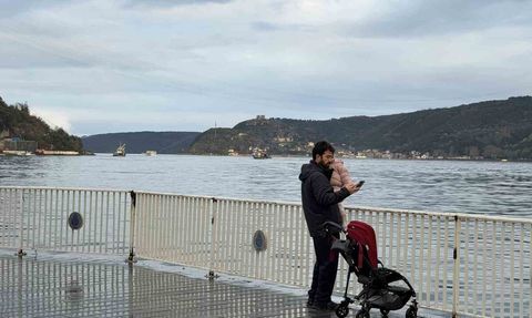 İstanbul Boğazı'nda Gökkuşağı Kartpostalı