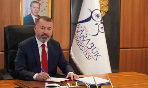 Karabük Üniversitesi Rektörü Kırışık'ın Dünya Türk Dili Ailesi Günü mesajı