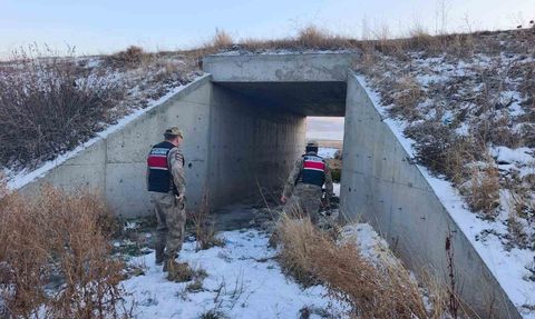 Kars’ta 'Huzurlu Okul Önleri ve Huzurlu Sokaklar' uygulaması gerçekleştirildi