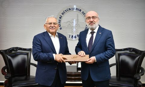 Kayseri'de Gastronomi Teşekkürü: Büyükkılıç'a Plaket