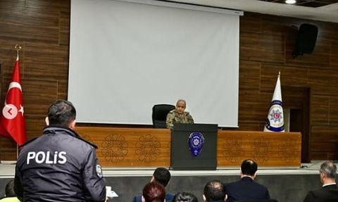 Kırşehir'de aylık emniyet toplantısı: Güvenlik ve KGYS çalışmaları ele alındı