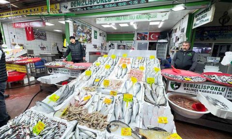 Kışın Gecikmesi Denizli Balık Halinde Lezzeti Azalttı