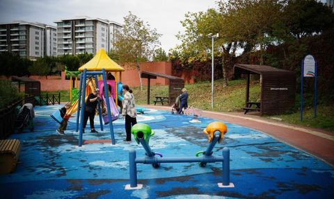 Konyaaltı’ndaki parklara güvenlik kameraları yerleştiriliyor