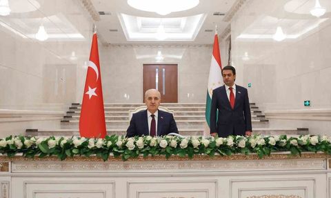 Kurtulmuş Duşanbe'de Rüstami Emomali ile Görüştü