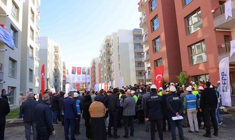 Kurum: Deprem Konutlarında 'Son Tuğlalar, Son Çiviler' Aşamasına Gelindi