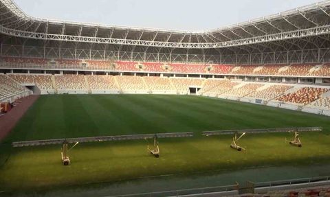 Malatya Stadyumu'nun kusursuz zemini Yeni Malatyaspor'un tek olumlu mirası