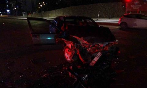 Malatya Tecde'de tır ile otomobil çarpıştı: 3 yaralı