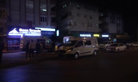 Manavgat'ta markette silahlı saldırı: 2 kişi öldü