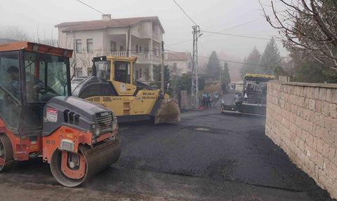 Melikgazi Belediyesi Hisarcık Mahallesi'nde 1,5 km asfalt çalışmasını tamamladı