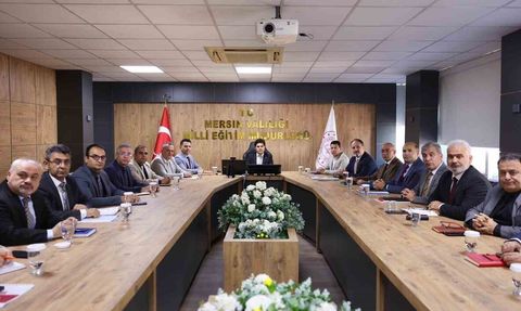 Mersin’de Eğitim Gündemi İl Milli Eğitim Müdürü Başkanlığında Değerlendirildi