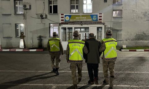 Muş’ta çek suçundan aranan hükümlü jandarma operasyonuyla yakalandı