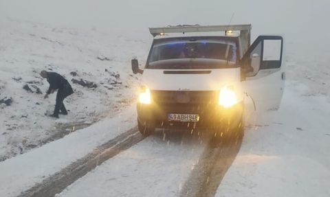 Muş’ta yoğun kar: Hasköy-Mutki Yolu 0-11. kilometreleri ulaşıma kapandı