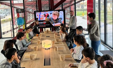 Nilüfer’de Pancar Deposu’nda Çocuklara Özel Sanat Atölyeleri