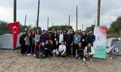 NÖHÜ'nün 'Birlikte Yaşa Birlikte Geliş' Kampı Erdemli'de Tamamlandı