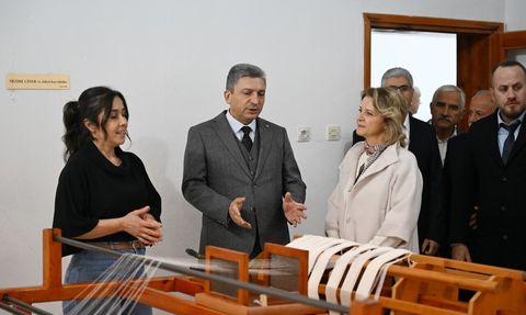 Ormana Mahallesi'ne 'En İyi Turizm Köyü' Tabelası