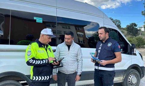 Pazarlar'da okul servislerine ortak denetim