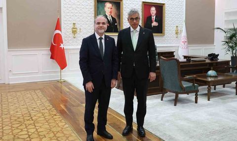 Rektör Uslu’nun Sağlık Bakanı Memişoğlu’na Ziyareti