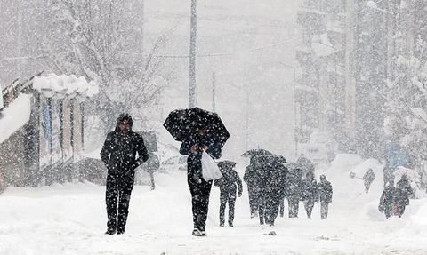 Sakın Güneşe Aldanmayın! 40 Günlük "Zemheri Esareti" Başlıyor: Türkiye Buz Kesecek!