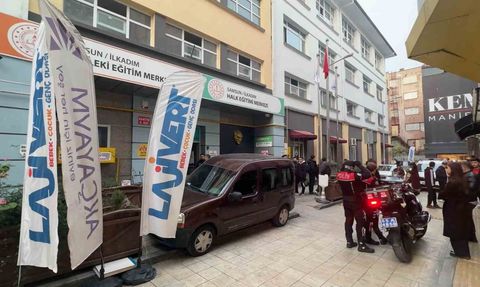 Samsun'da gençler arasında kavga: 1 öğrenci yaralandı