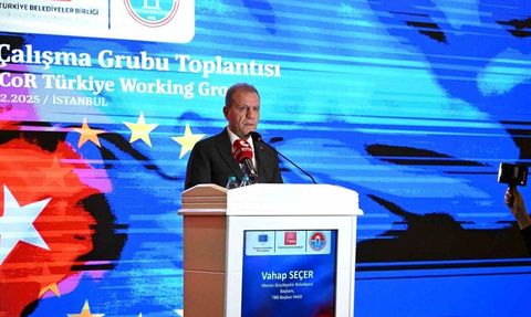 Seçer: Demokrasi miras değil, emek isteyen canlı bir süreç