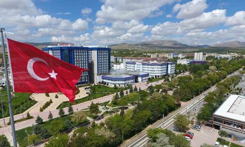 Selçuk Üniversitesi 23 Kategoride Türkiye'nin İlk 20'sinde