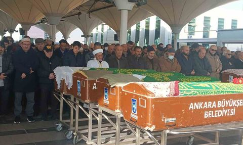 Siirt’te bıçaklanarak öldürülen Gülhan Börülce Ankara’da toprağa verildi