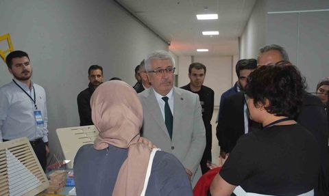 Sinop'ta ISUSS 2025: Öğrenci Atölyeleriyle Bilim ve Sanat Şöleni