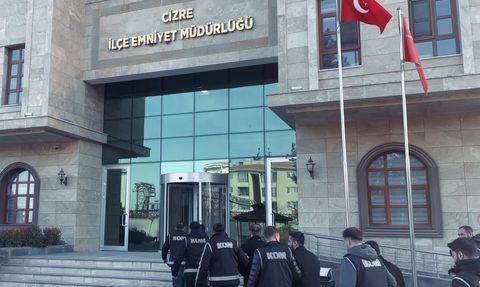 Şırnak’ta 2 milyon 630 bin liralık kaçakçılık operasyonu: 11 gözaltı