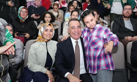 Sultangazi Belediyesi 3 Aralık Dünya Engelliler Günü programı düzenledi