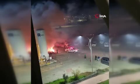 Tekirdağ'da hastane bahçesinde oksijen tüpleri yakınında yangın