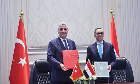 Ticaret Bakanı Bolat Kahire’de YDTİM II. Dönem Toplantısı’na Başkanlık Etti