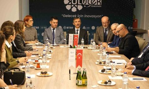 ULUTEK’te Üniversite‑Sanayi İş Birliği Programı: Bursa’nın Ar‑Ge ve Teknoloji Ekosistemi Tartışıldı