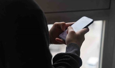 Yeni nesil yazı yazmakta zorlanıyor: Ekran, eğitim ve ince motor beceriler