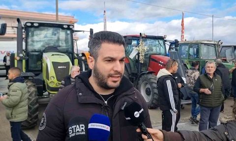 Yunan çiftçiler Kipi (Bahçeköy) Gümrük Kapısı'nda traktörlü eylemlerini sürdürüyor