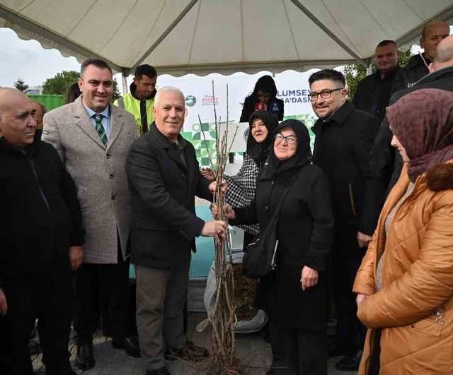 Bursa Büyükşehir'den 2025'te Üreticiye Kapsamlı Tarım ve Hayvancılık Desteği