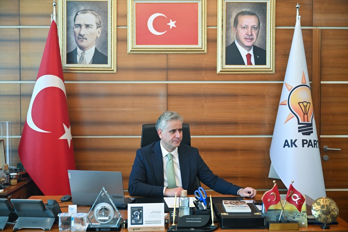 AK Parti İnsan Haklarından Sorumlu Genel Başkan Yardımcısı Hasan Basri Yalçın,  Düzce'nin Akçakoca...