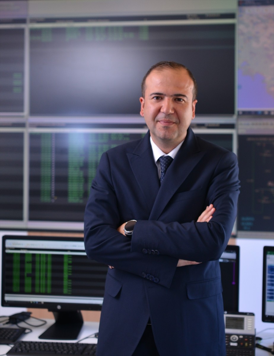 Akdeniz Elektrik Dağıtım AŞ'nin (AEDAŞ) hizmet bölgesinde, hava sıcaklıkları, yüksek nem ve klima...