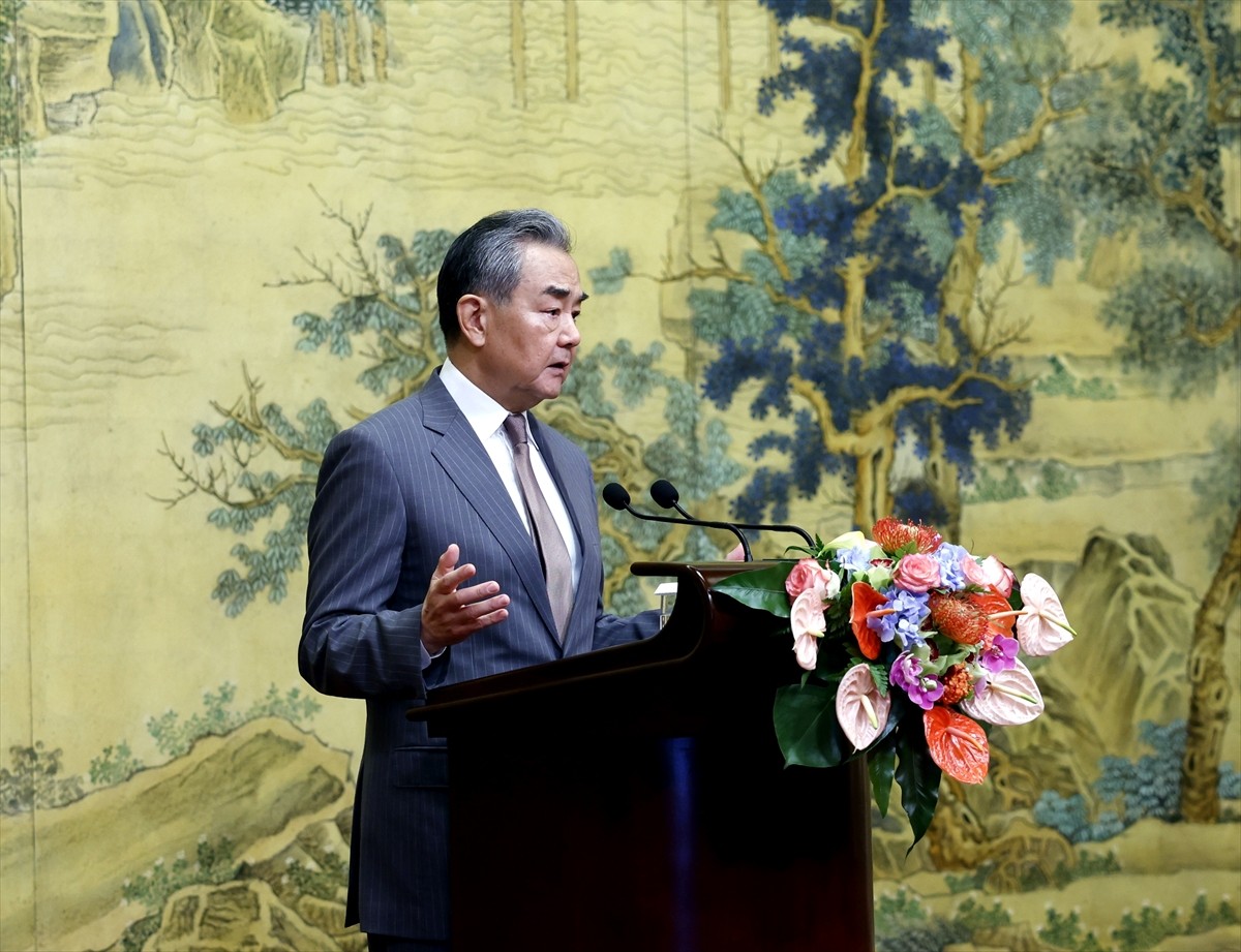 Aralarında Fetih Hareketi ve Hamas'ın da bulunduğu Filistinli 14 grubun üst düzey temsilcileri...