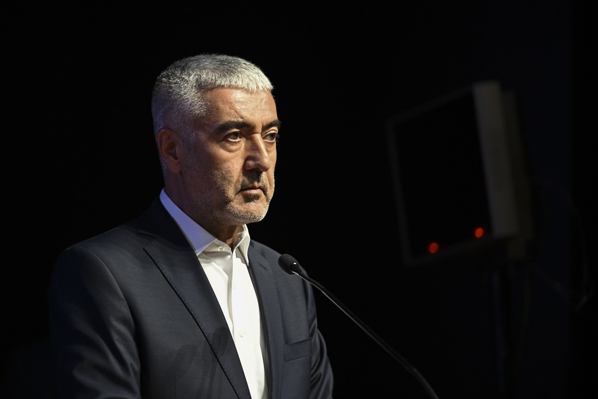 Arap dünyasının önde gelen düşünürlerinden Faslı filozof Prof. Dr. Taha Abdurrahman...