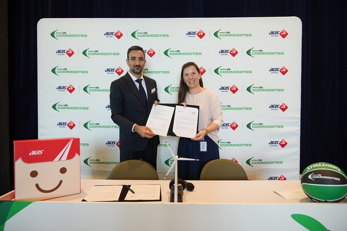 Aras Kargo, 2022 ve 2023'te karbon emisyonlarını dengelemek ve enerji tüketiminde yeşil enerji...