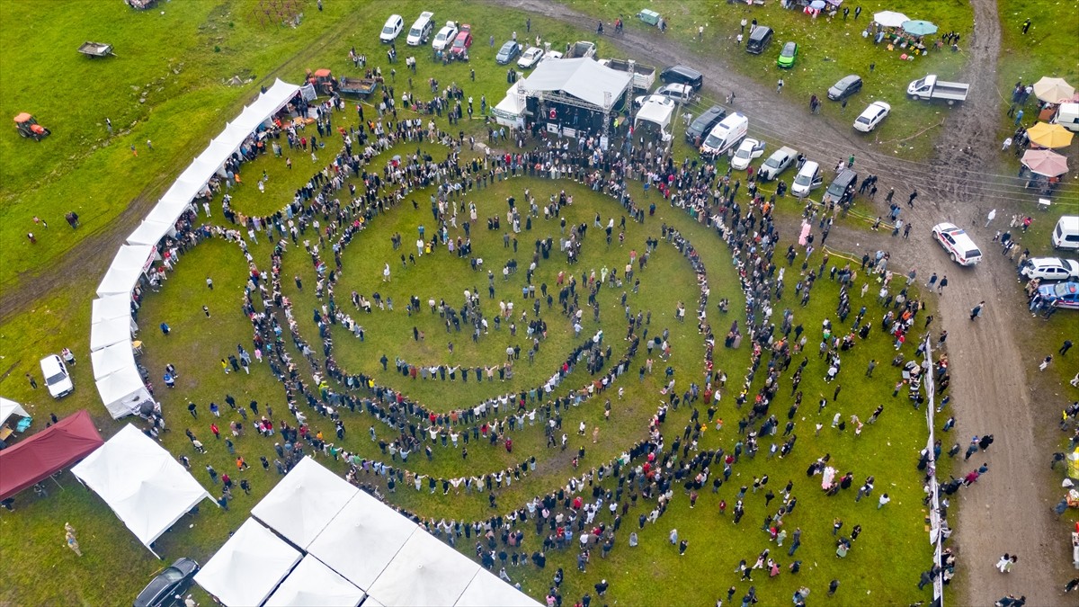 Ardahan'ın Göle ilçesinde üretilen kaşar peynirinin tanınırlığının artırılması amacıyla düzenlenen...