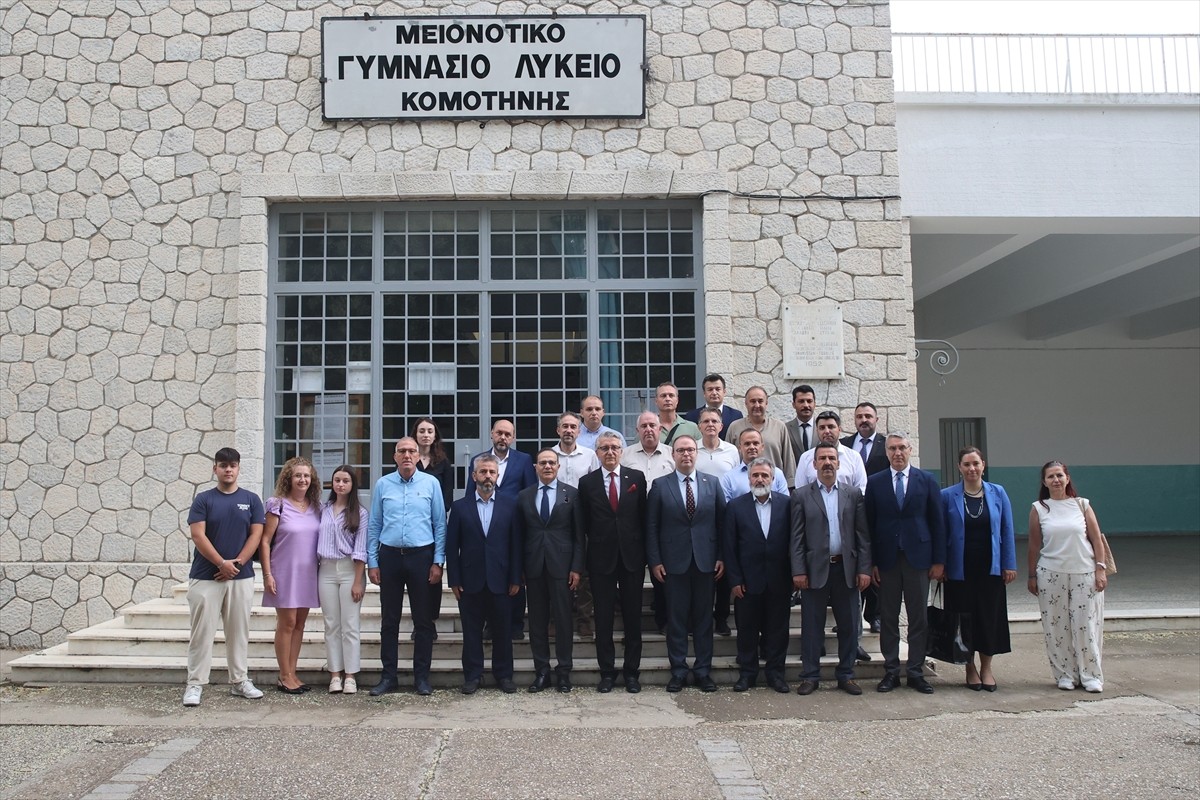 Dışişleri Bakan Yardımcısı ve Avrupa Birliği (AB) Başkanı Büyükelçi Mehmet Kemal Bozay, Dostluk...