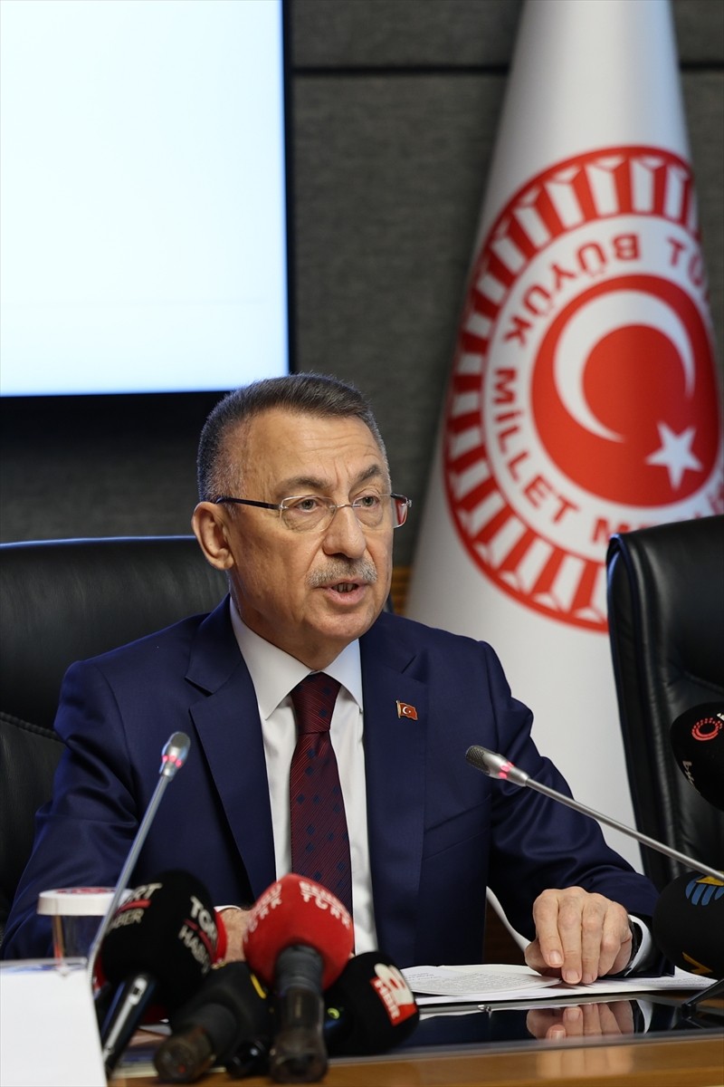 Dışişleri Bakanı Hakan Fidan, TBMM Dışişleri Komisyonu Başkanı Fuat Oktay başkanlığında toplanan...