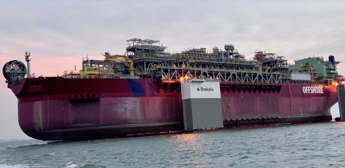 Enerji ve Tabii Kaynaklar Bakanı Alparslan Bayraktar, Türkiye'nin enerji filosunun yeni üyesi...