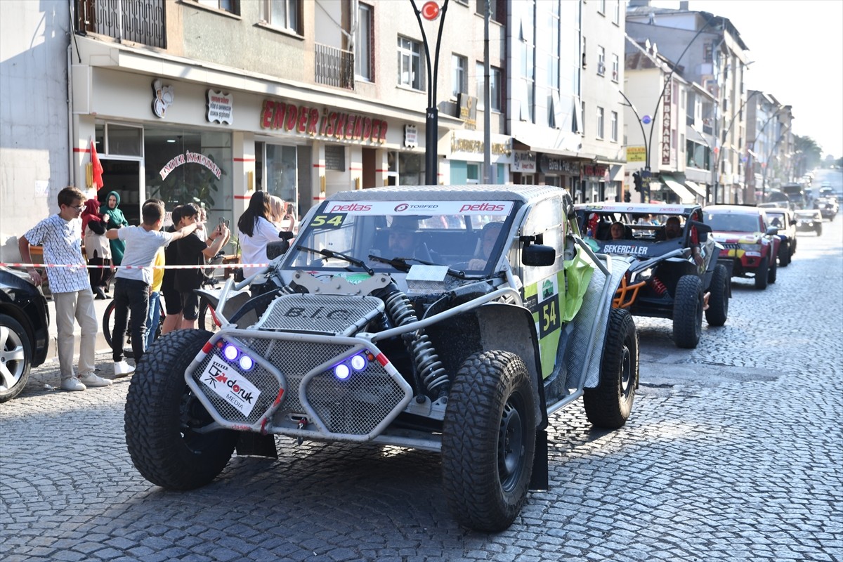 Giresun'un Şebinkarahisar ilçesinde 2024 PETLAS Türkiye Offroad Şampiyonası'nın 3. ayağı için...