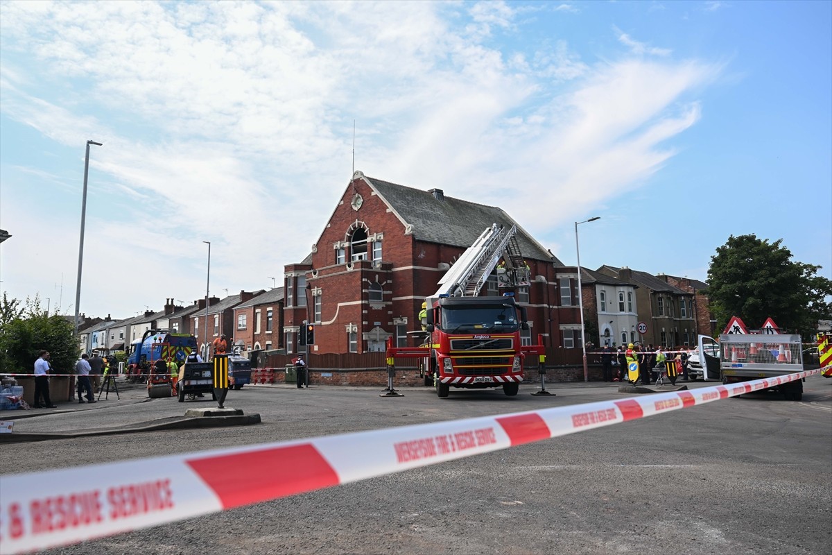 İngiltere'nin Southport kentinde 3 çocuğun öldürüldüğü, 8'i çocuk 10 kişinin yaralandığı bıçaklı...