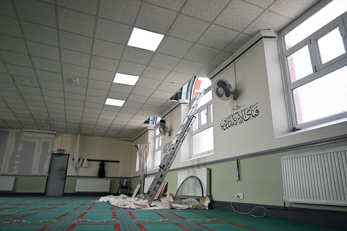 İngiltere'nin Southport kentinde 3 çocuğun öldürüldüğü, 8'i çocuk 10 kişinin yaralandığı bıçaklı...